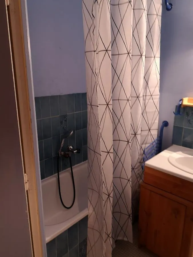 Apartment Studios Le Paillaret Pied Des Pistes Besse-et-Saint-Anastaise France